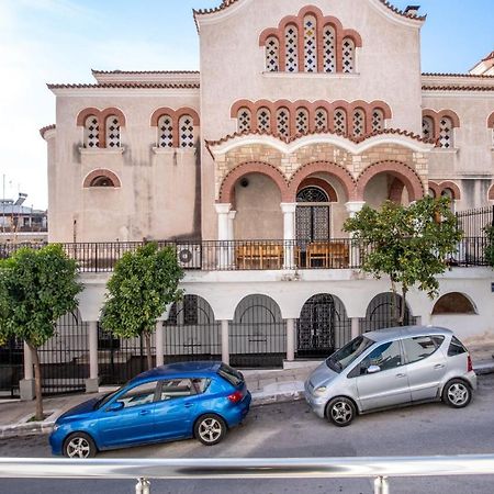 Bright Apartment In بيرايوس المظهر الخارجي الصورة